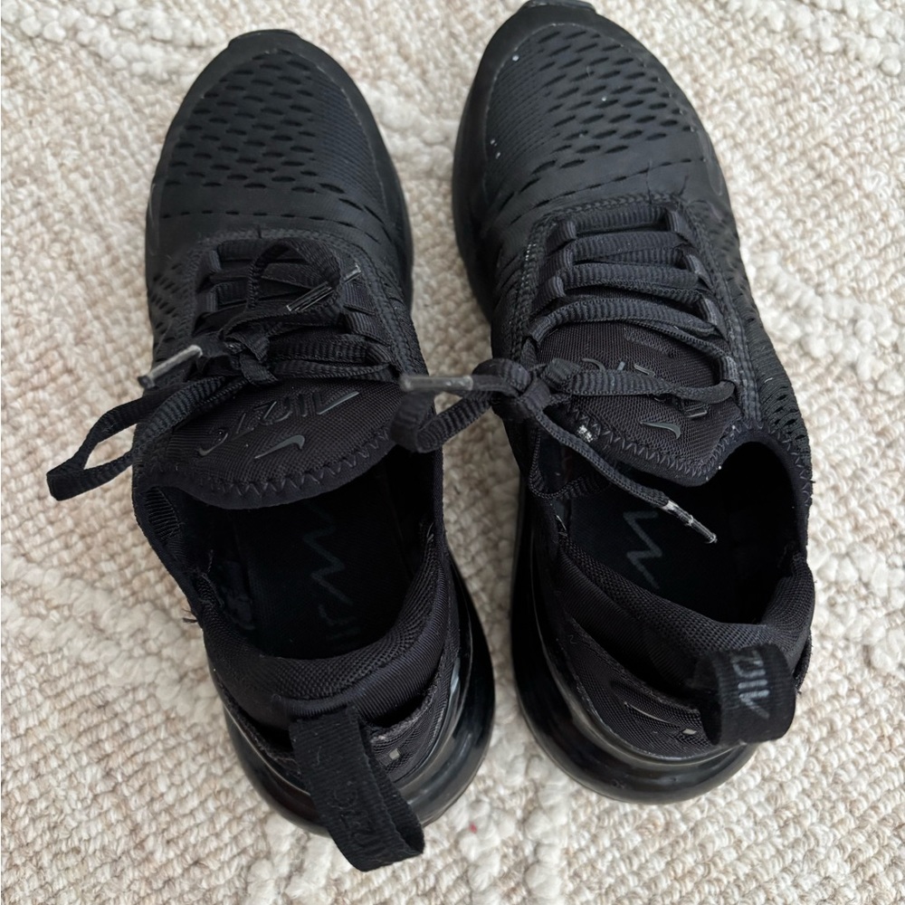 COPY - Nike Black Sneakers with Modern Design and Breathable Upper